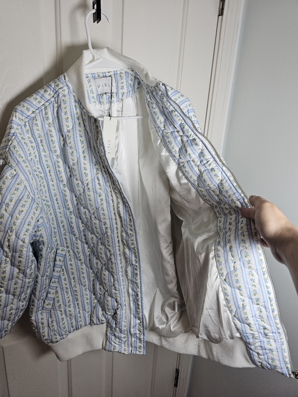 Mable NWT Oversized Lined Quilted Floral Bomber Jacket Cottage Core Size S - Picture 6 of 12